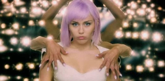 black mirror 5 miley cyrus