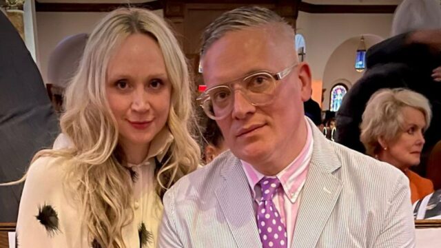 Giles Deacon gwendoline christie con chi stanno attori mercoledÃ¬