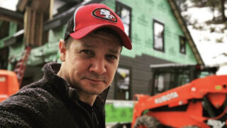 Jeremy Renner spiegate dinamiche incidente