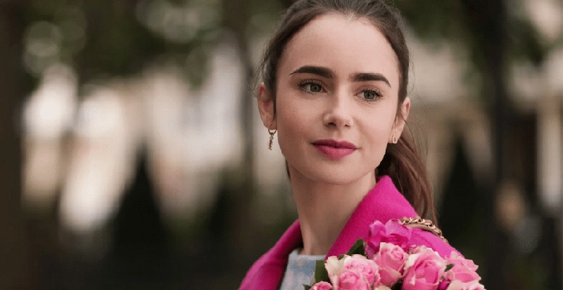 Lily Collins si sbilancia futuro Emily in Paris